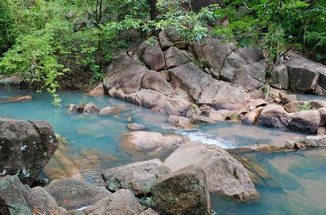 suối đá vũng tàu suối đá vũng tàu