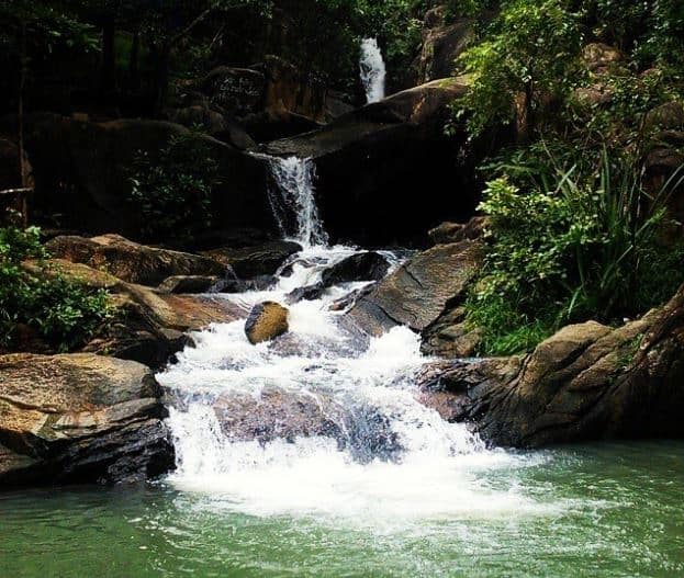 suối đá vũng tàu suối đá vũng tàu
