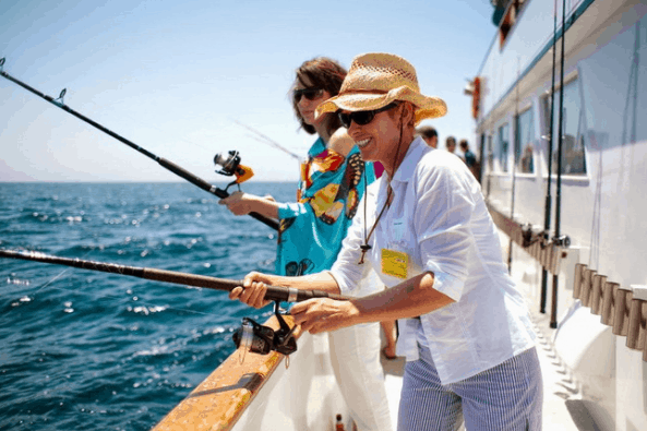 Trải nghiệm hoạt động câu cá tại vùng biển Phú Quốc