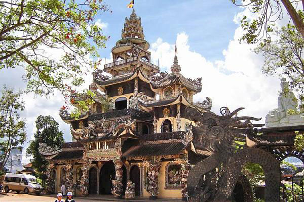 Chùa Phước Linh - Những cảnh đẹp Đà Lạt Chùa Phước Linh - Những cảnh đẹp Đà Lạt