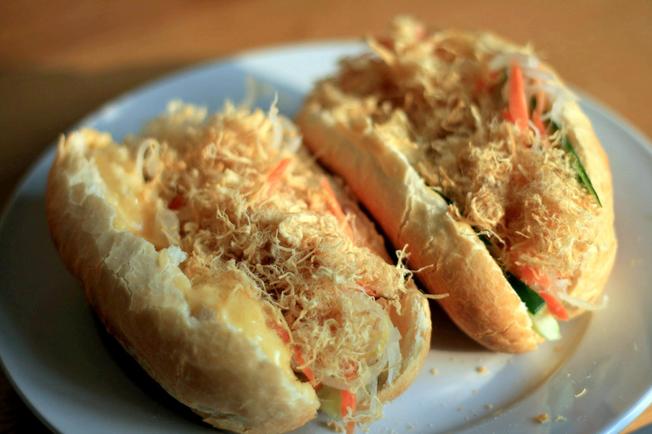 Bánh mì sáng