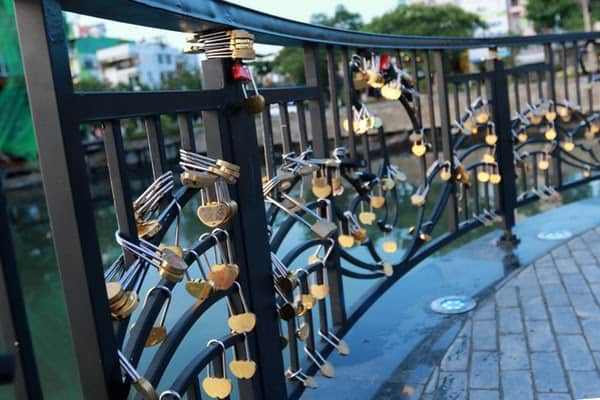 Khóa tình yêu - cầu tình yêu Đà Nẵng Khóa tình yêu - cầu tình yêu Đà Nẵng