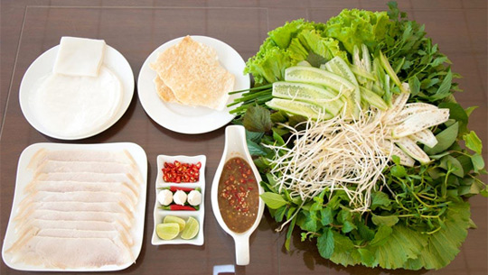 Bánh tráng cuốn thịt heo Đà Nẵng Bánh tráng cuốn thịt heo Đà Nẵng