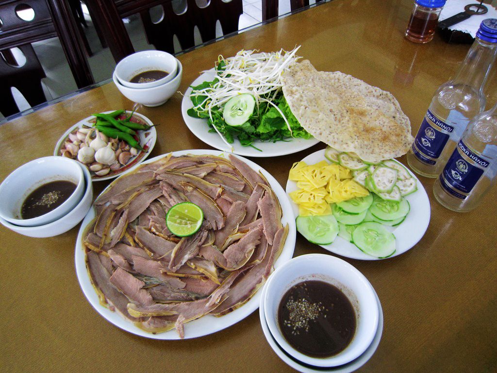 Bê thui Cầu Mống Bê thui Cầu Mống