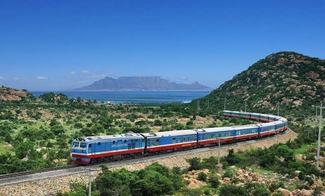 Nhiều sự lựa chọn di chuyển khi du lịch tại Nha Trang (Ảnh ST)