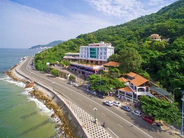 Một cung đường biển ở Vũng Tàu (ảnh ST) Một cung đường biển ở Vũng Tàu (ảnh ST)