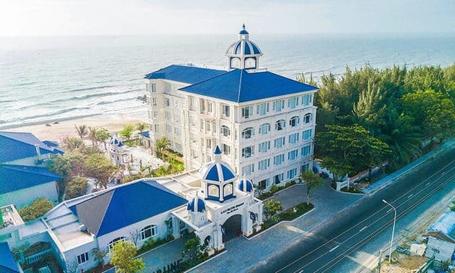 Lan Rừng Resort & Spa nằm ngay trên bờ biển Vũng Tàu Lan Rừng Resort & Spa nằm ngay trên bờ biển Vũng Tàu