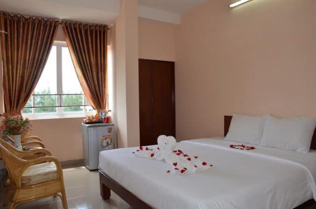 Phòng ngủ đơn giản nhưng lịch sự và đầy đủ tiện nghi (ảnh ST) Phòng ngủ đơn giản nhưng lịch sự và đầy đủ tiện nghi (ảnh ST)