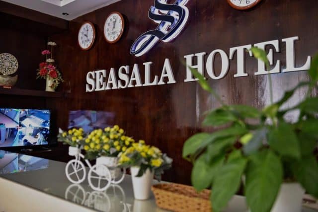 Quầy lễ tân của khách sạn Seasala (ảnh ST) Quầy lễ tân của khách sạn Seasala (ảnh ST)