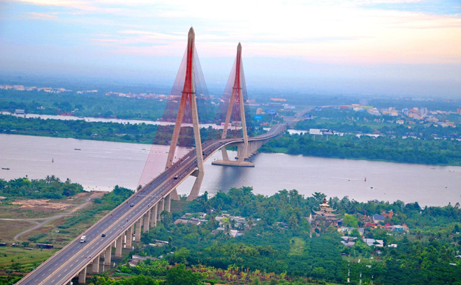 Toàn cảnh cầu Cần Thơ (nguồn sưu tầm) Toàn cảnh cầu Cần Thơ (nguồn sưu tầm)