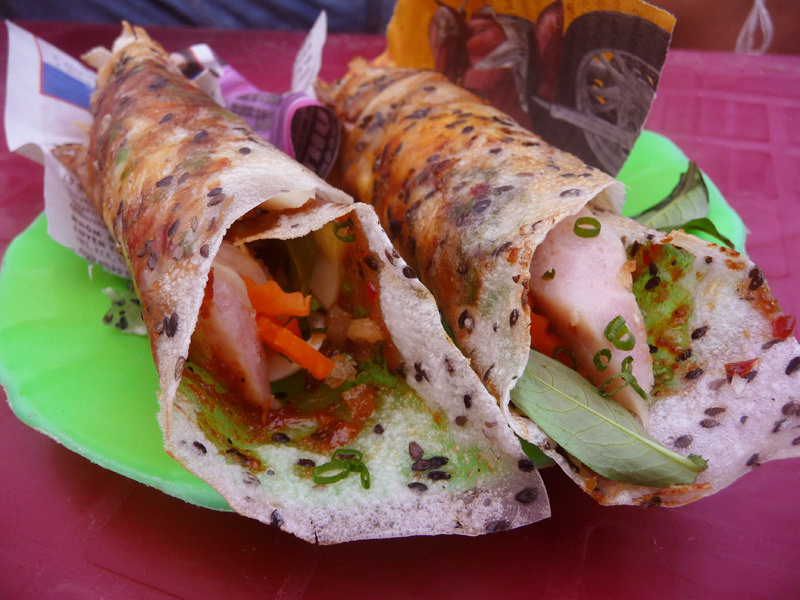 Bánh tráng mắm ruốc
