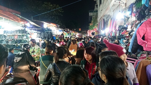 chợ đêm sinh viên hà nội
