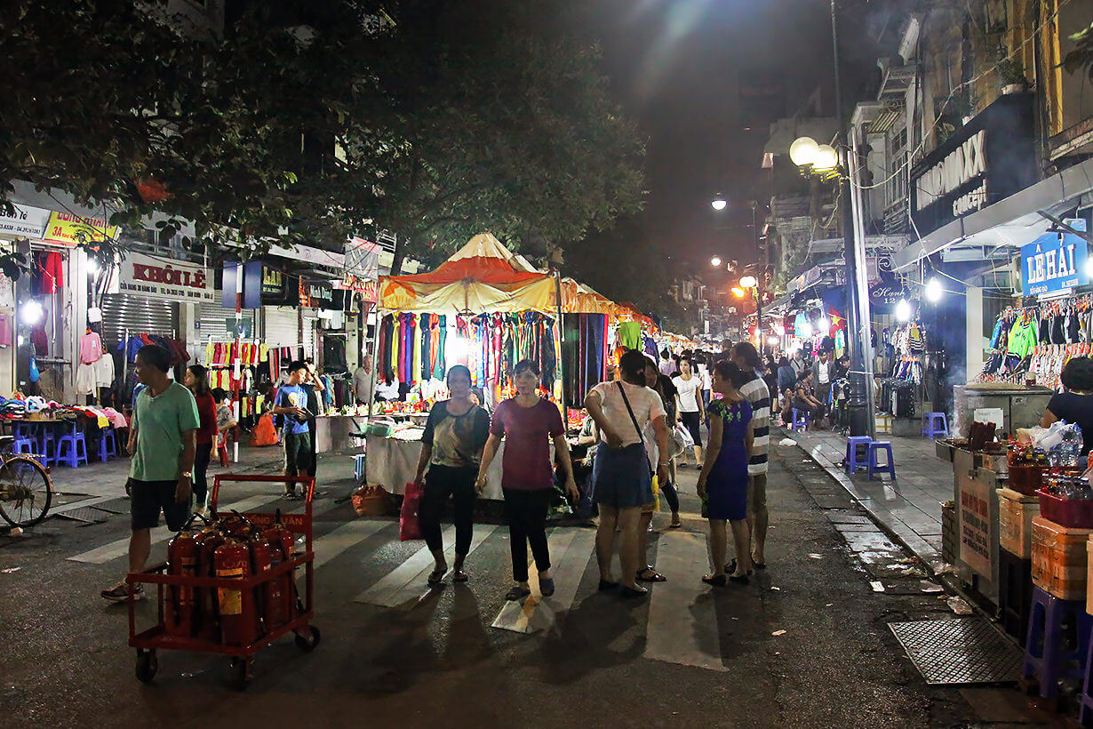 chợ đêm phố cổ hà nội