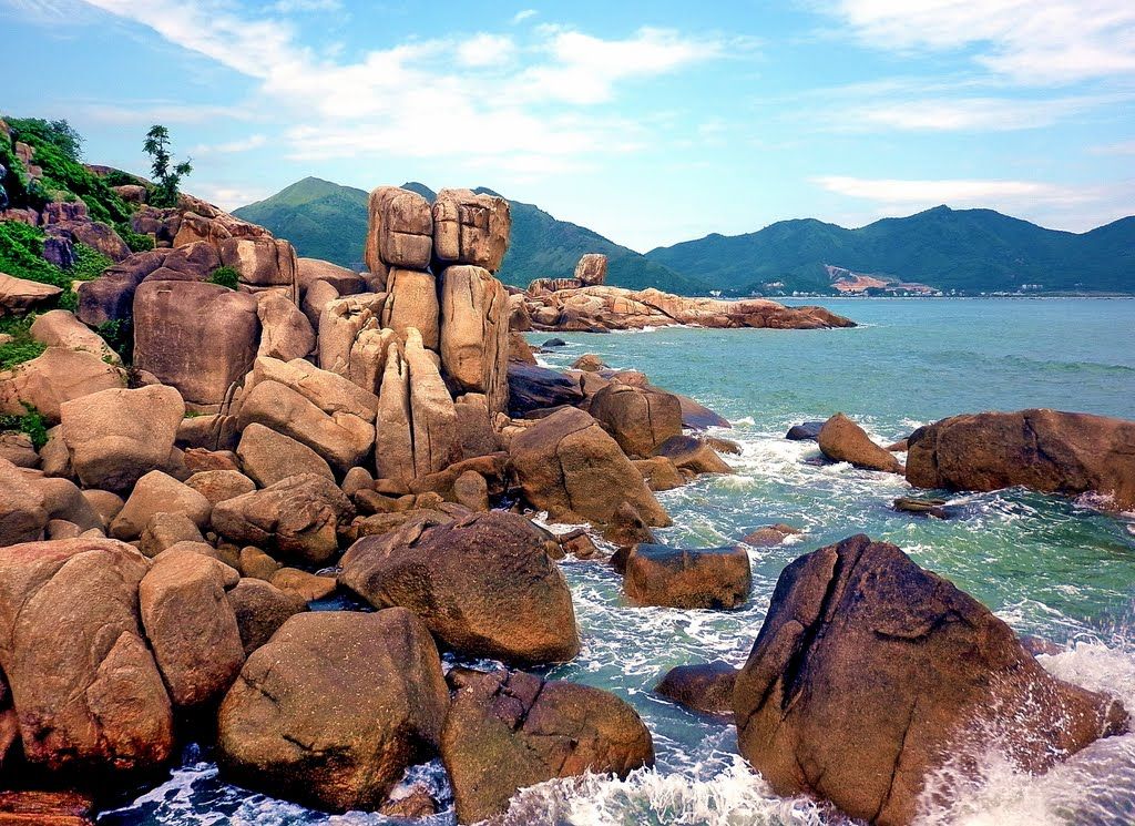 Hòn Chồng- Du lịch Nha Trang nên đi đâu Hòn Chồng trong trong kinh nghiệm Du lịch Nha Trang