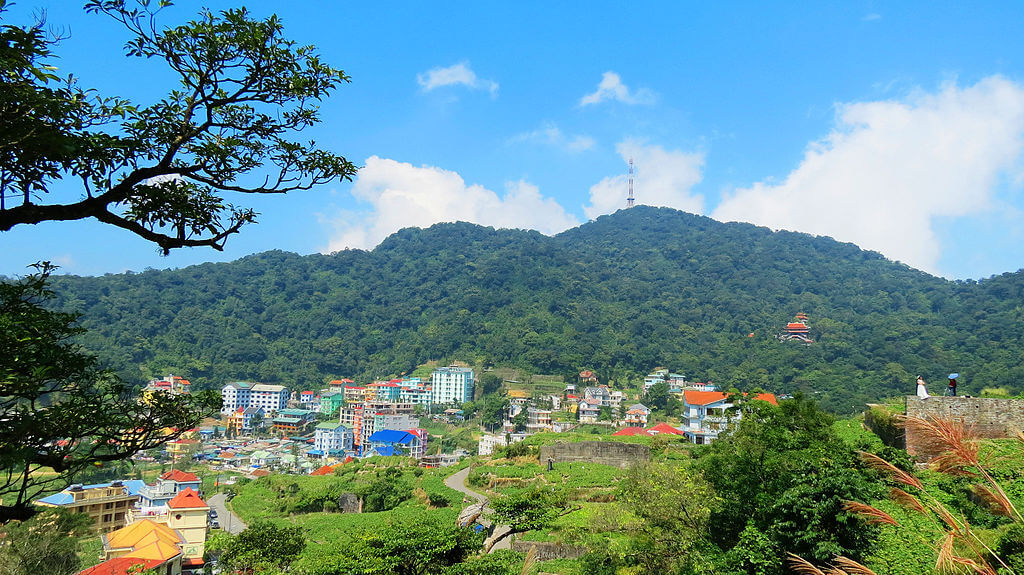 phong cảnh thị trấn tam đảo
