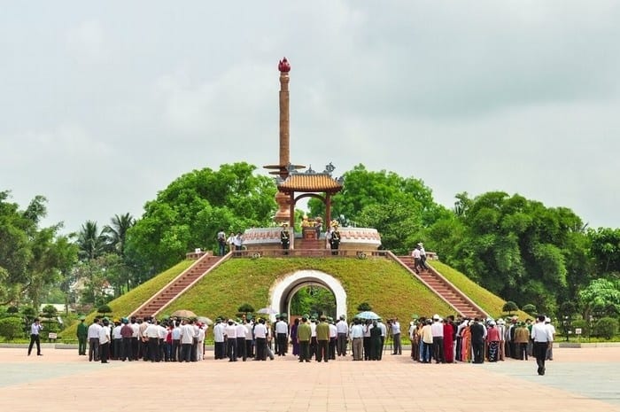 Thành cổ Quảng Trị - địa điểm du lịch hấp dẫn Thành cổ Quảng Trị - địa điểm du lịch hấp dẫn
