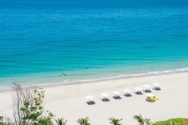 Kết quả hình ảnh cho Nha Trang - Biển Bãi Dài