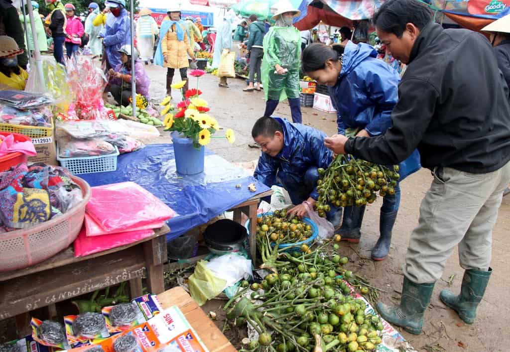 Chợ phiên Cam Lộ - địa điểm du lịch Đà Nẵng 01 Chợ phiên Cam Lộ - địa điểm du lịch Đà Nẵng 01
