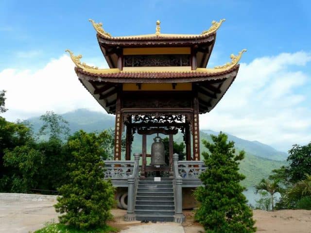 Gác chuông ở Thiền viện Trúc Lâm Bạch Mã Gác chuông ở Thiền viện Trúc Lâm Bạch Mã
