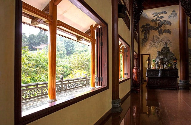 Không gian bên trong Thiền viện Bạch Mã Không gian bên trong Thiền viện Bạch Mã