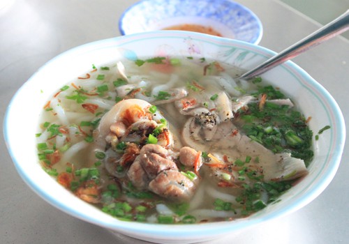 bánh canh Long Hương