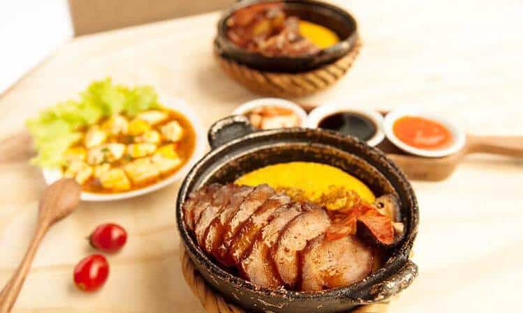 Cơm niêu Singapore Kombo