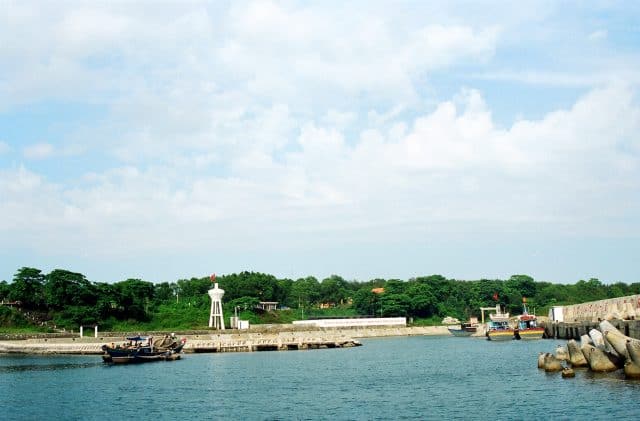 Đảo Cồn Cỏ gần Cửa Tùng Đảo Cồn Cỏ gần Cửa Tùng