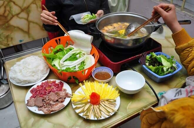 Lẩu bò nhúng dấm 555 quán ăn ngon ở Cầu Giấy