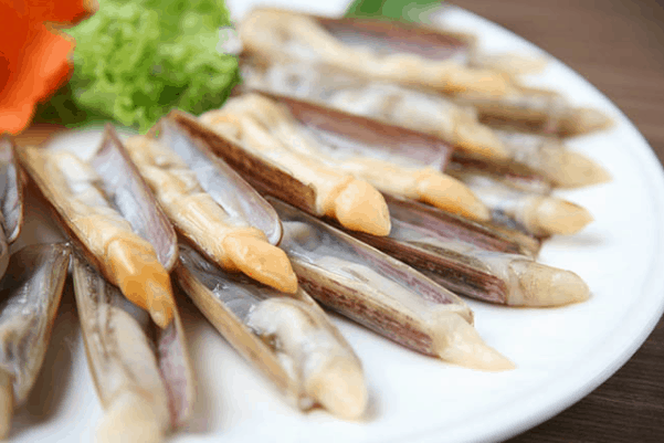 thưởng thức món con móng tay lạ mà ngon thưởng thức món con móng tay lạ mà ngon