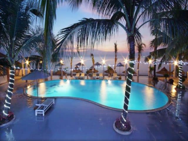 Bồ bơi Eden Resort Phu Quoc