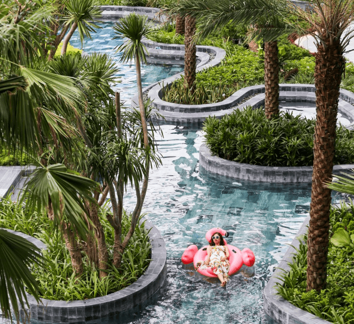 Hồ bơi resort 2.8 triệu đô trong lòng Kenton Node