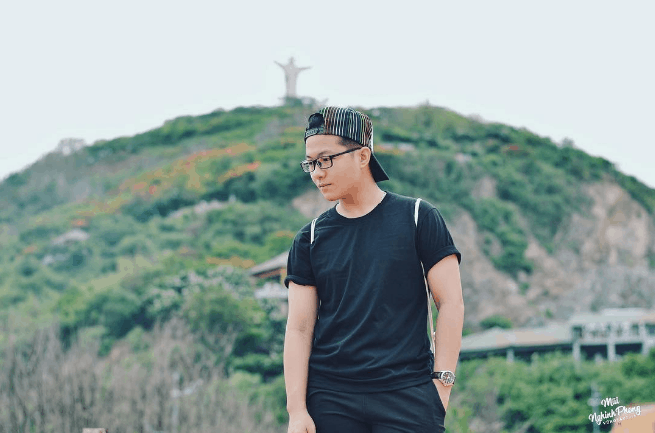 Nhìn tượng Chúa giang tay từ góc khác (ảnh sưu tầm) mũi nghinh phong vũng tàu