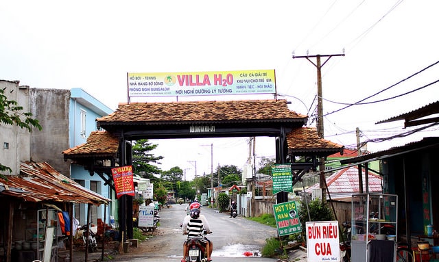 Hình ảnh đường đi dẫn vào khu du lịch sinh thái Villa H2O Hình ảnh đường đi dẫn vào khu du lịch sinh thái Villa H2O