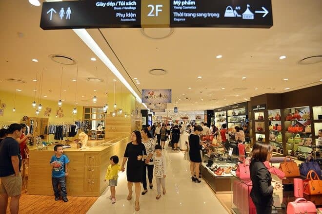 Mua sắm tại Lotte Center