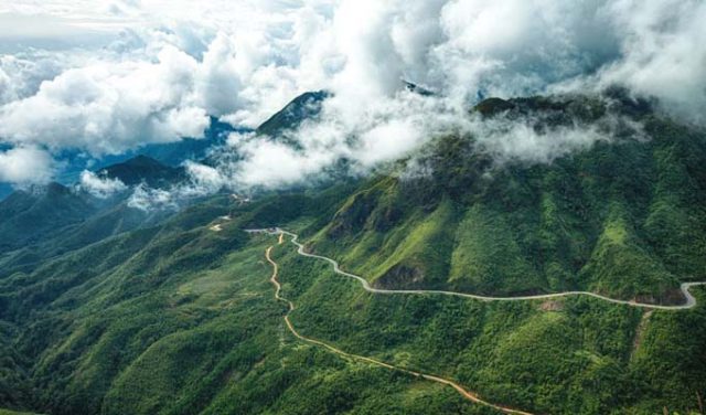 Núi Ngọc Linh nên thơ, hùng vĩ (Ảnh sưu tầm)