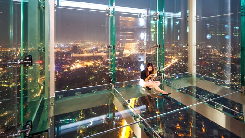 Khu vực Sky Walk hấp dẫn nhiều bạn trẻ tới check-in