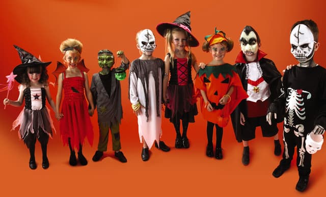 Trang phục cho lễ hội Halloween Trang phục cho lễ hội Halloween