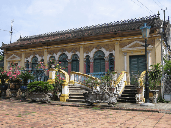 Vẻ đẹp của nhà cổ Bình Thủy (Ảnh ST)