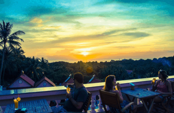 Ngắm nhìn hoàng hôn lãng mạng tại khách sạn Hồng Bin Bungalow Ngắm nhìn hoàng hôn lãng mạng tại khách sạn Hồng Bin Bungalow