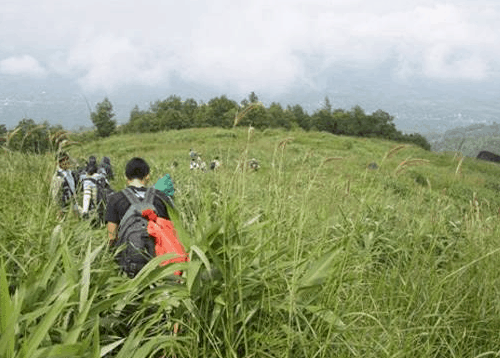 chinh phuc nui chua chan