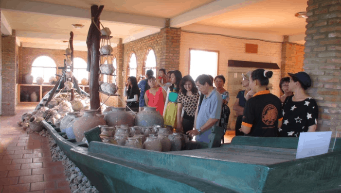 Tham quan bảo tàng Cội Nguồn Phú Quốc Tham quan bảo tàng Cội Nguồn Phú Quốc