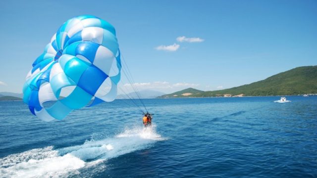 Trải nghiệm Dốc Lết với các hoạt động vui chơi giải trí mạo hiểm (Ảnh ST)