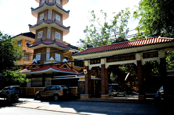 những ngôi chùa linh thiêng ở sài gòn những ngôi chùa linh thiêng ở sài gòn