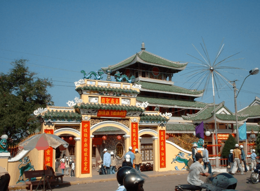 Chùa Bà Chúa Xứ tại chân núi Sam Chùa Bà Chúa Xứ tại chân núi Sam