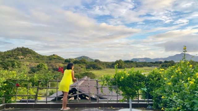 Ngắm nhìn khung cảnh xung quanh đẹp thơ mộng (Ảnh ST)