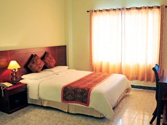 Phòng ốc trong khách sạn được bài trí khá đơn giản (Ảnh ST)