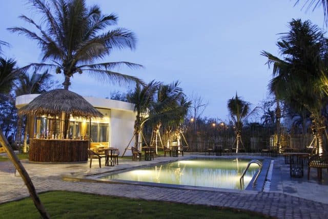 Khung cảnh lãng mạn khi chiều tà tại Sala Tuy Hòa Hotel (Ảnh ST)