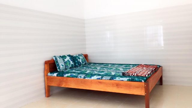 Phòng nghỉ khá đơn giản trong khách sạn (Ảnh ST)