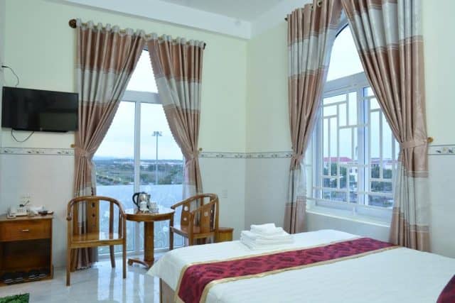 Phòng nghỉ rộng rãi thoáng mát trong khách sạn (Ảnh ST)