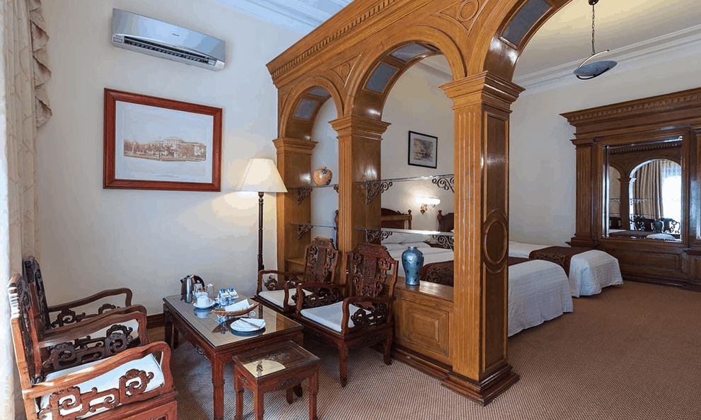 Không gian phòng nghỉ tại Continental rộng rãi thoáng mát Không gian phòng nghỉ tại Continental rộng rãi thoáng mát